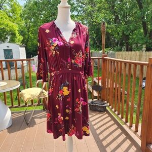 Old Navy Women's Chic Floral Long Sleeve Dress in Burgundy Size L